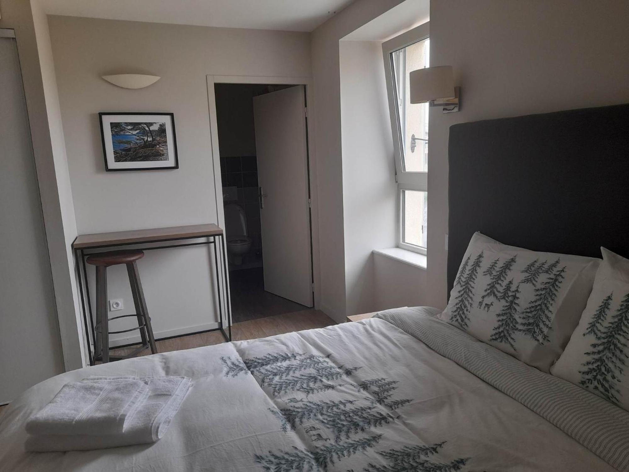 Auberge Du Vernet - Le Pin Solitaire Hotell L'Estrade Exteriör bild